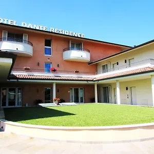 Appart hôtel Dante